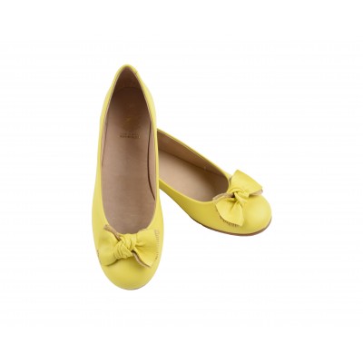 حذاء جلد بنات صناعه اسبانيه